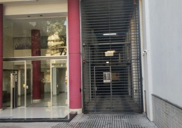 Venta Cochera - Italia al 50 (Zona Centro / Rio) - Acceso por Rampa